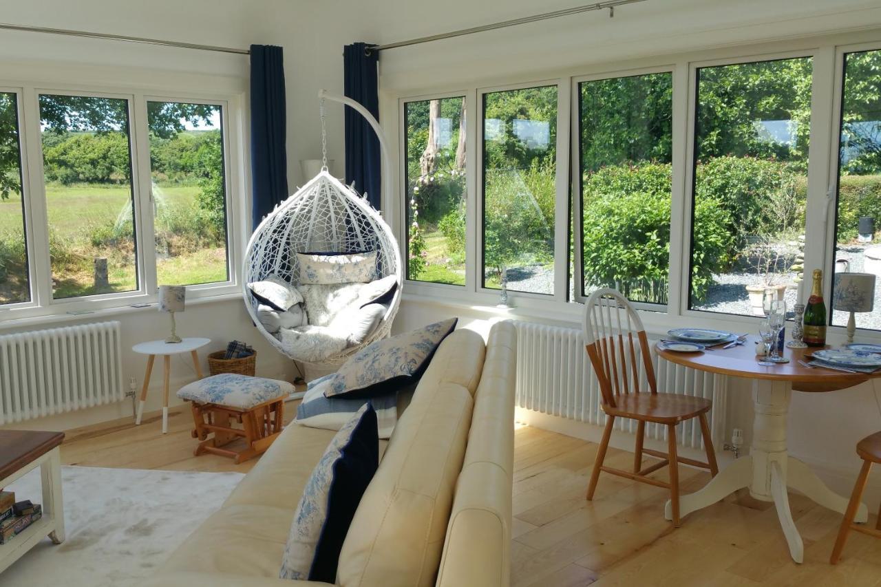 Bed and Breakfast Horsna Parc Retreat Saint Tudy Esterno foto
